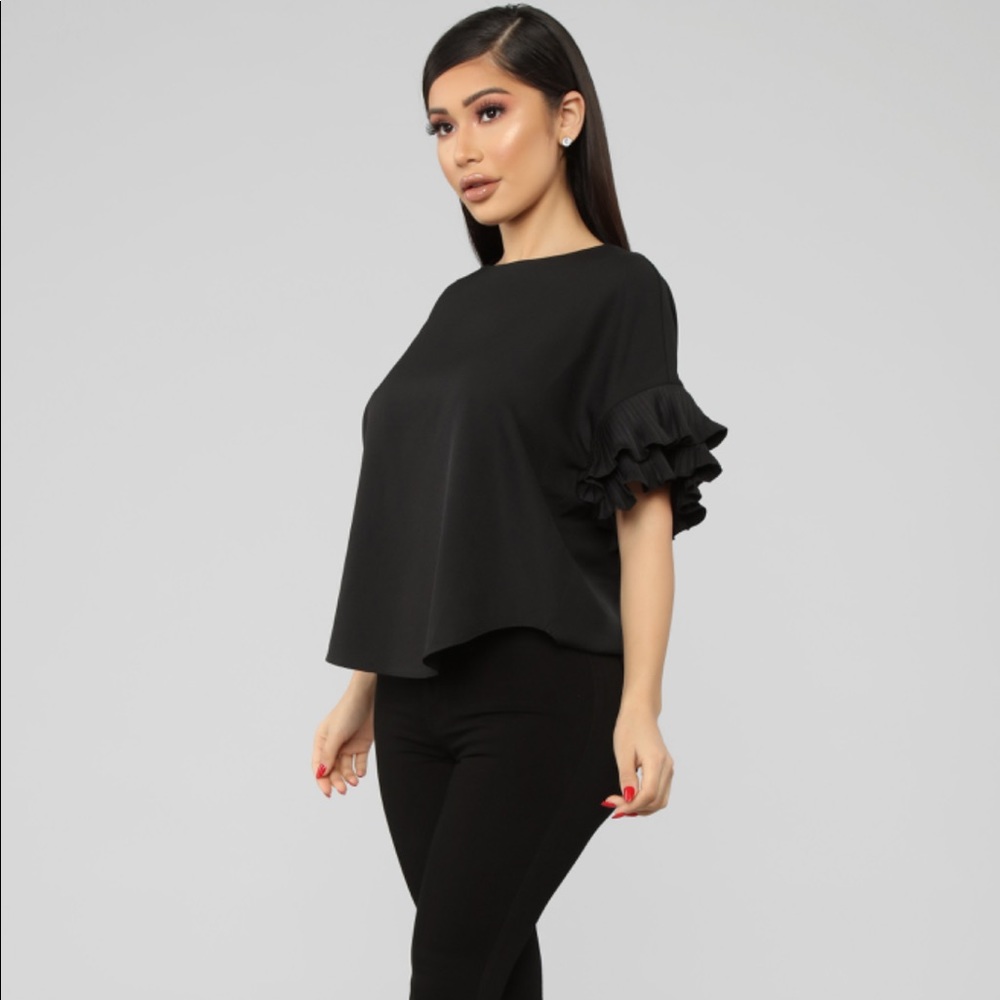 ‼️⚠️SOLD‼️⚠️ Fashion Nova Top